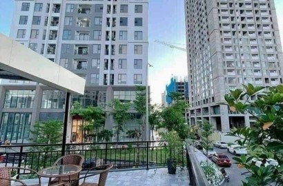 Sell apartment 2 bed rooms at Rose Town 79 Ngoc Hoi